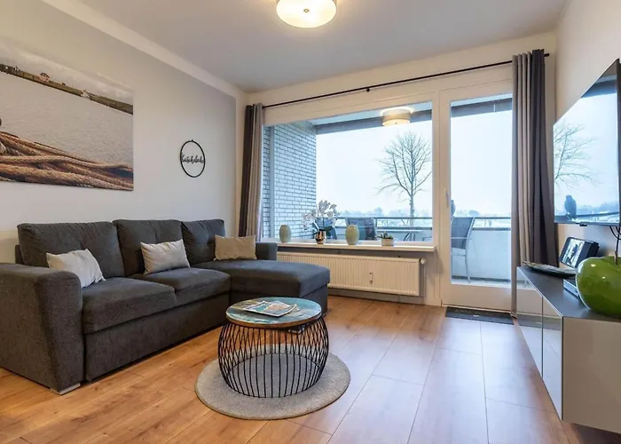 Mit Balkon In Westerdeichstrich Lägenhet