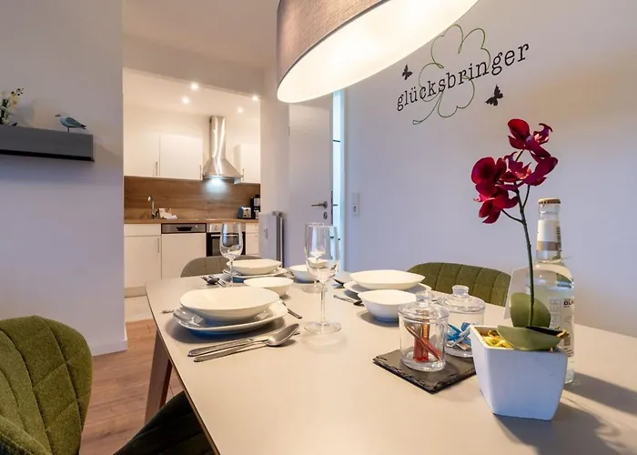 Mit Balkon In Westerdeichstrich Stinteck